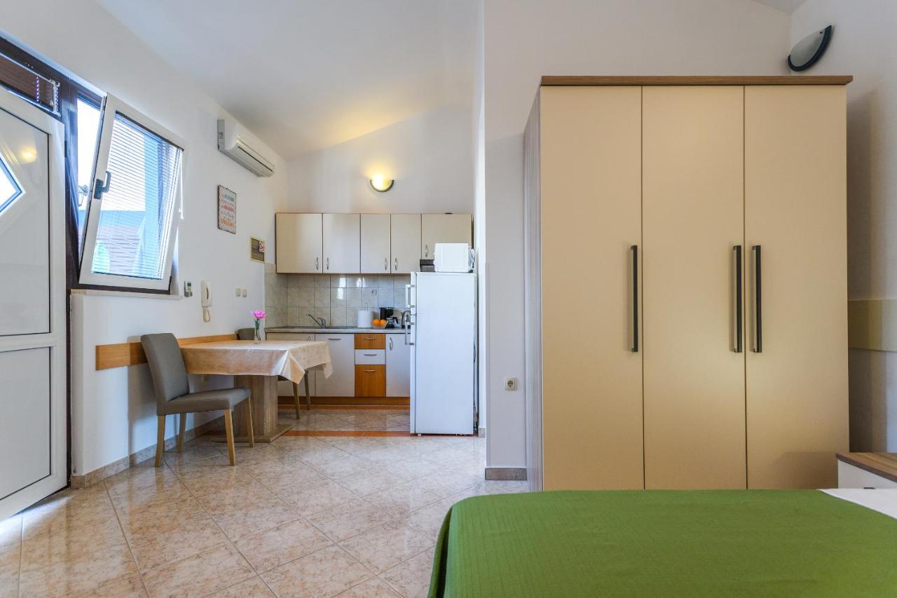 Apartmani Nena Задар Экстерьер фото